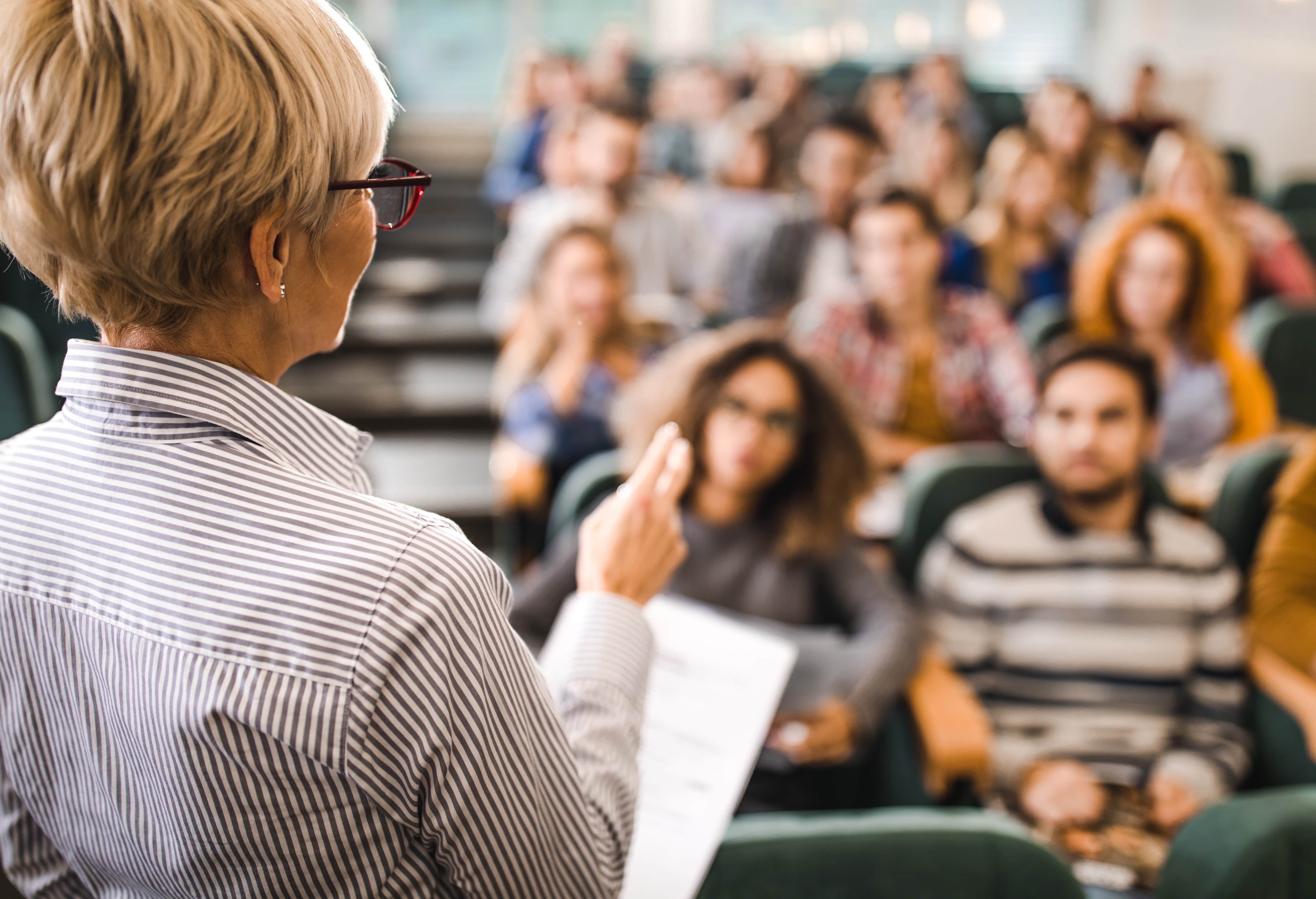 Instructor Onboarding Onboard Employees with Instructor-Led Training